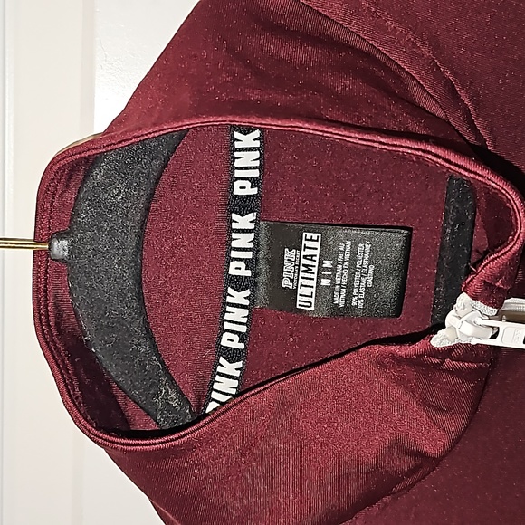 VS PINK Ultimate Quarter Zip Burgundy (M) Pullover - Picture 3 of 6